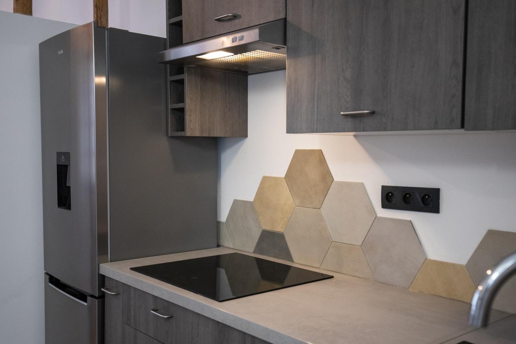 شقة Le Duplex - Hypercentre - Wifi كارْبُنْترا المظهر الخارجي الصورة
